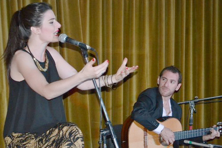 In�s Cuello y Ram�n Maschio abren La Najarra  de Almu��car para presentar  el disco Canciones del Sur